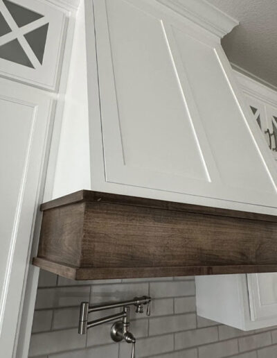 kitchen cabinet vent hood